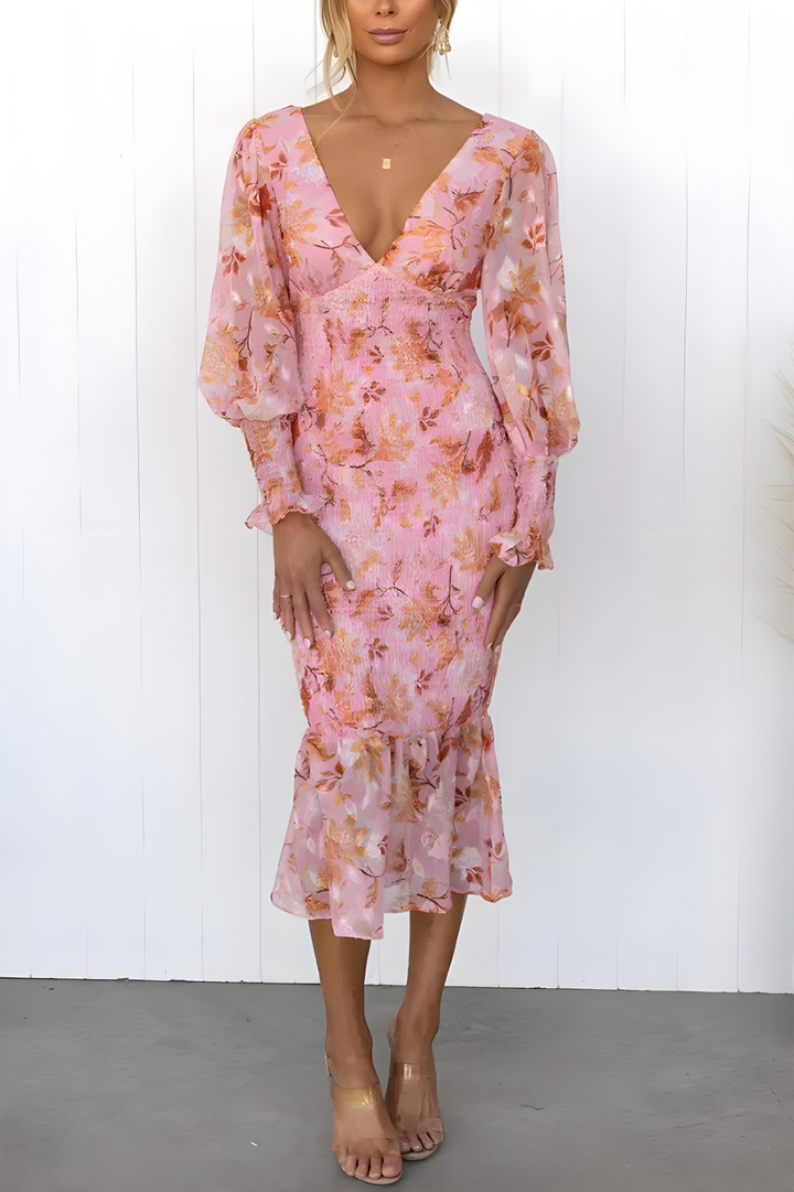 Sarah – Elegant Kjole i Tidløst Design – Perfekt til Begivenheder