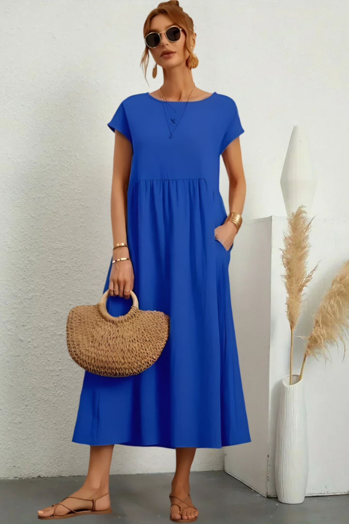 Marianne – Elegant Kjole med Rund Hals