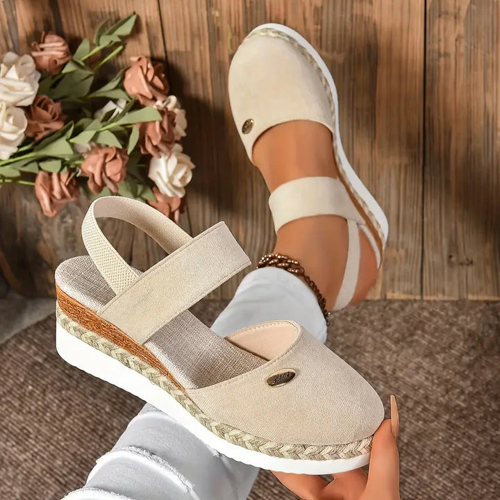 Antonia – Ortopædisk Sandal med Hæl